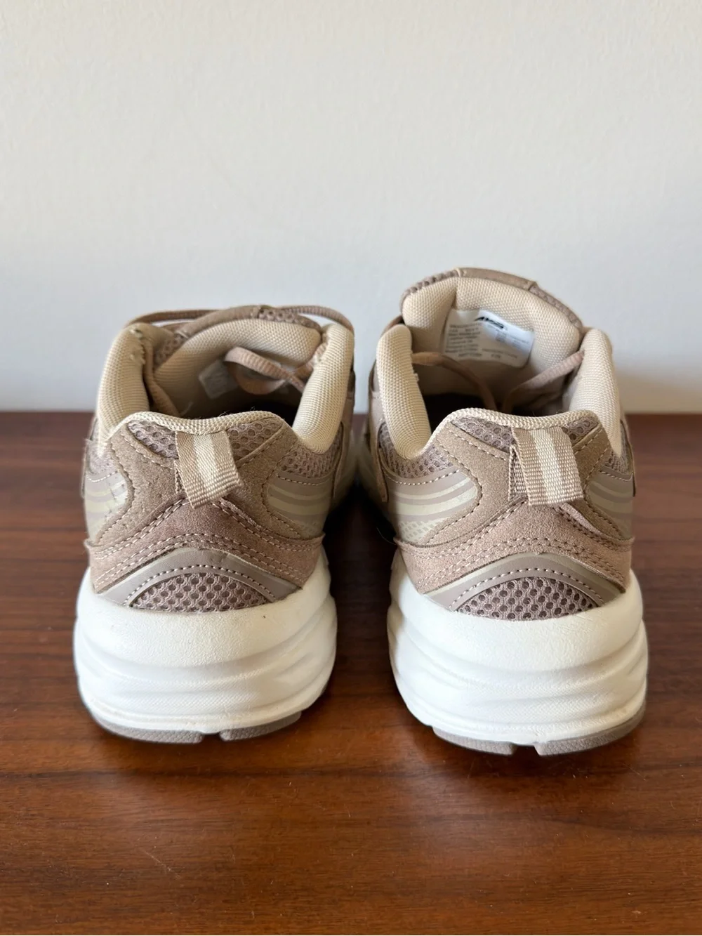 Avia 5000 Men’s 8.5 Running Shoes Tan Beige Suede Leather Mesh Retro Sneakers